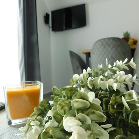 Apartman Nativis Otočac Buitenkant foto