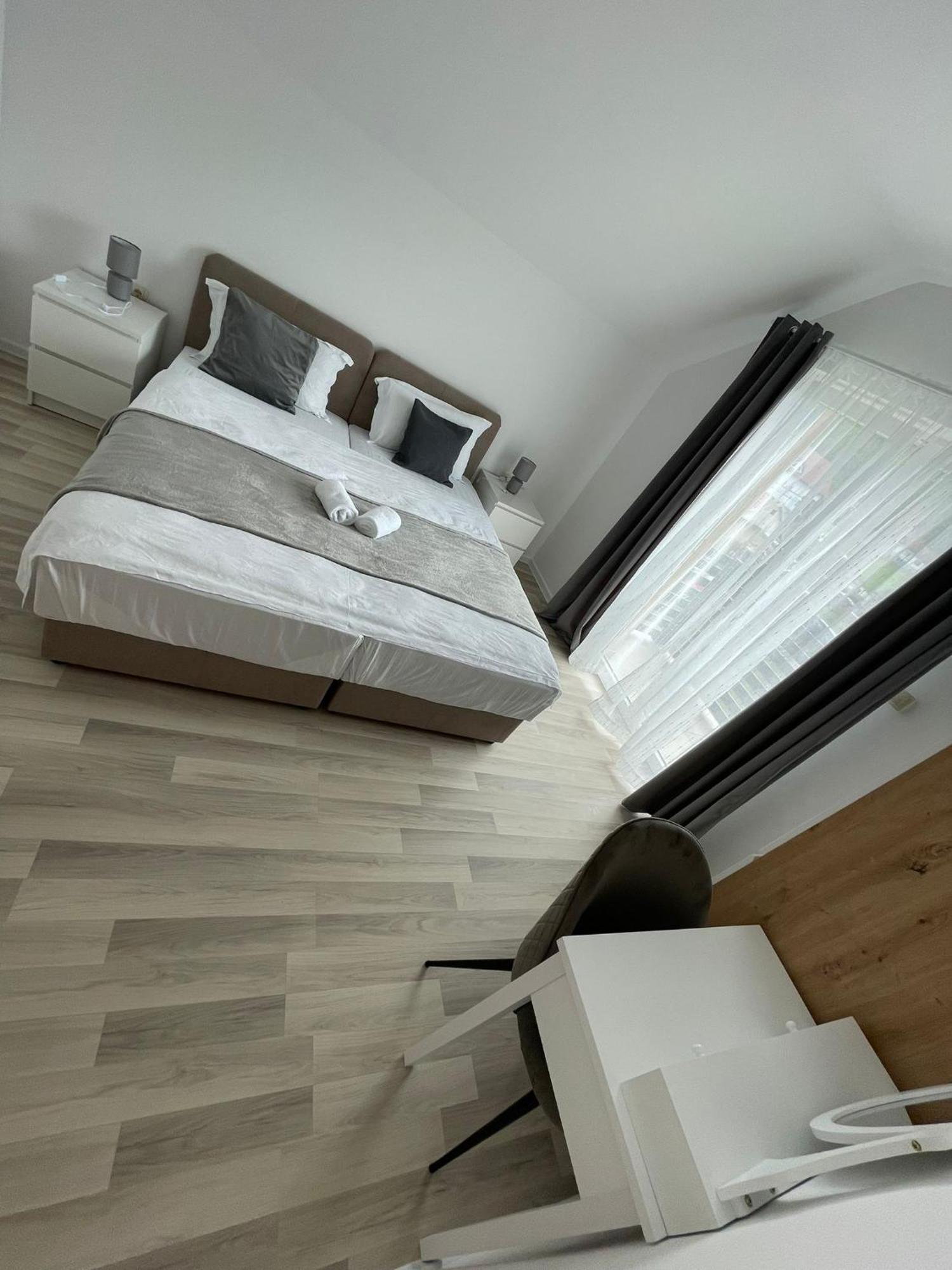 Apartman Nativis Otočac Buitenkant foto